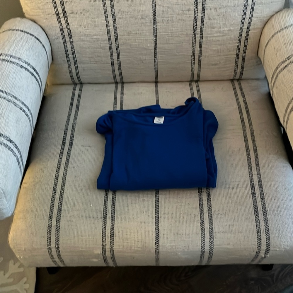 Blue short sleeve dress